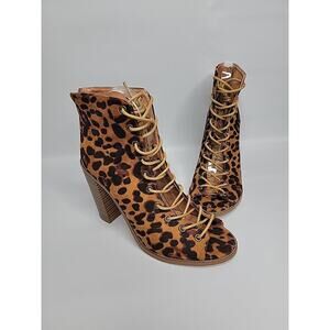 Olivia Ferragamo Womens Leopard Animal Print Heel Lace Up Boot Pumps Sz 9 EUC